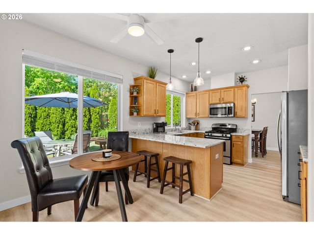 17135 Sw GREENGATE Dr, Sherwood, OR 97140
