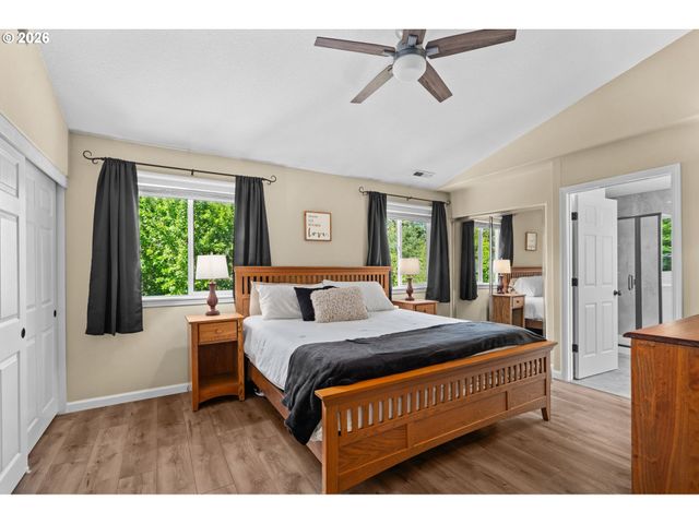 17135 Sw GREENGATE Dr, Sherwood, OR 97140