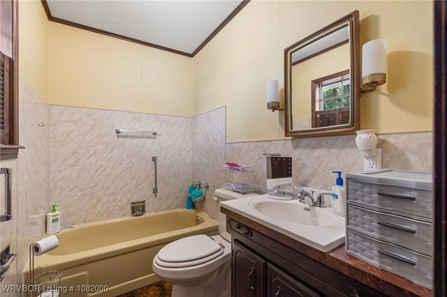 708 Main Street, Arkoma, OK 74901