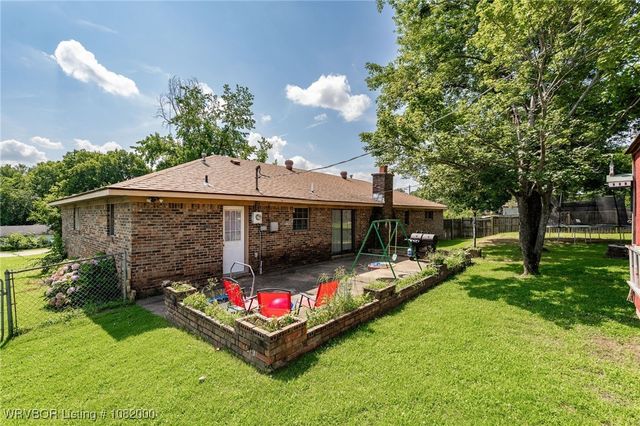 708 Main Street, Arkoma, OK 74901