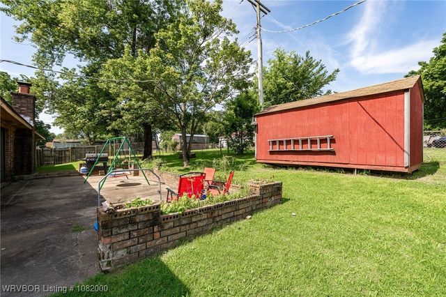 708 Main Street, Arkoma, OK 74901