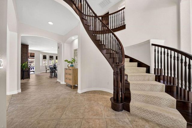 1656 Trenton Way, San Marcos, CA 92078