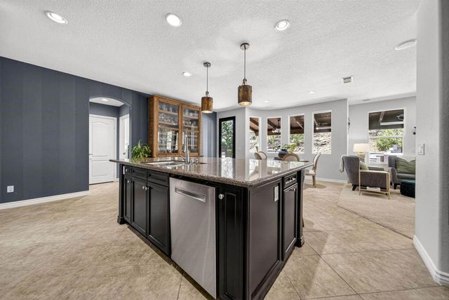 1656 Trenton Way, San Marcos, CA 92078