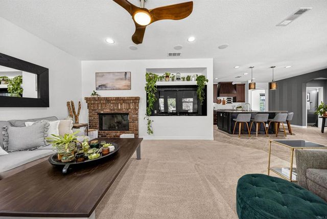 1656 Trenton Way, San Marcos, CA 92078