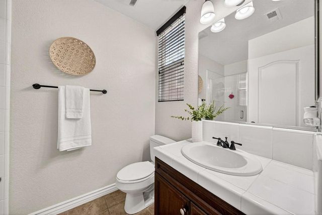 1656 Trenton Way, San Marcos, CA 92078