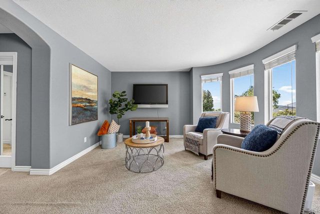 1656 Trenton Way, San Marcos, CA 92078