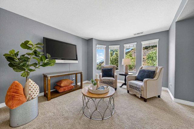 1656 Trenton Way, San Marcos, CA 92078