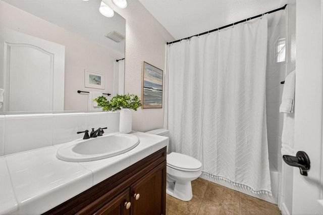 1656 Trenton Way, San Marcos, CA 92078