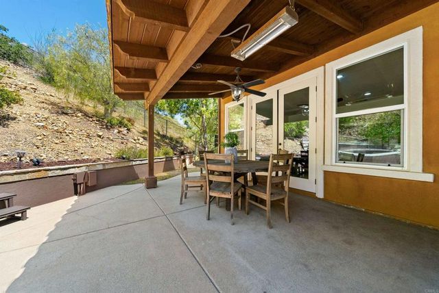 1656 Trenton Way, San Marcos, CA 92078