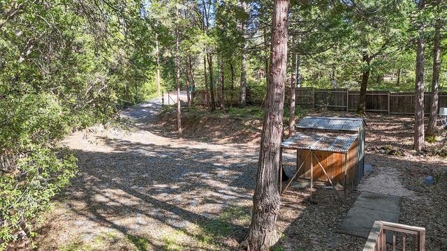 6141 Sweeney Rd, Somerset, CA 95684