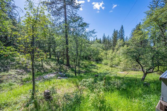 6141 Sweeney Rd, Somerset, CA 95684