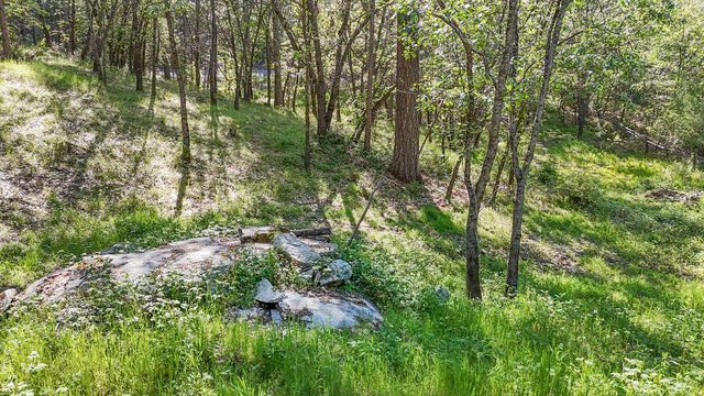 6141 Sweeney Rd, Somerset, CA 95684