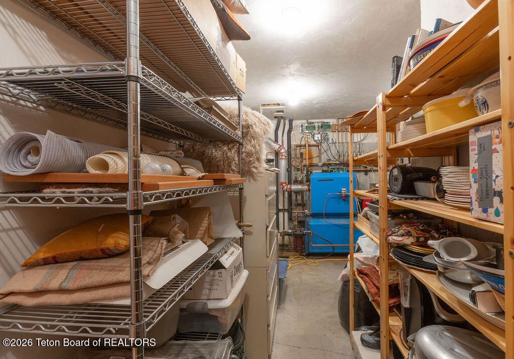 1935 LARSEN Lane, Alta, WY 83414 photo 28