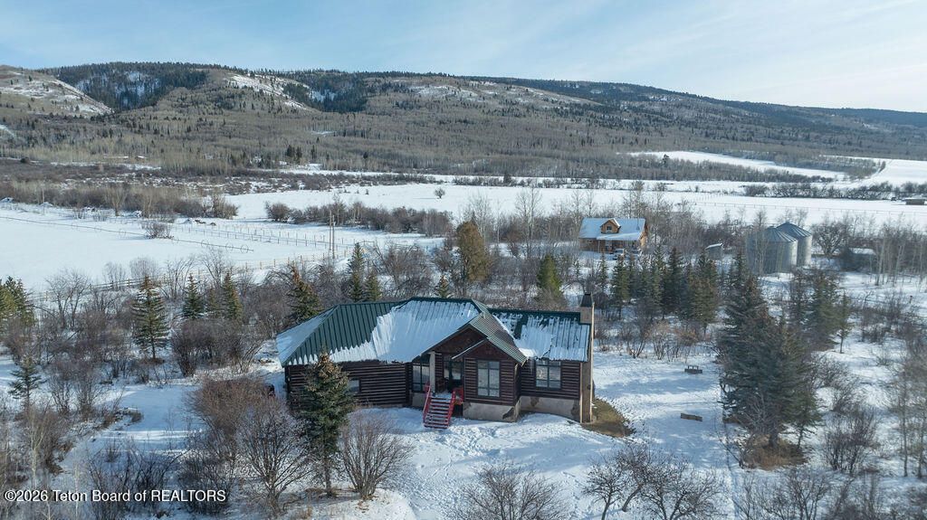 1935 LARSEN Lane, Alta, WY 83414 photo 33