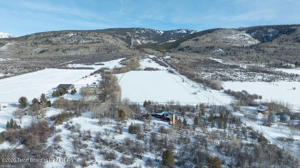 1935 LARSEN Lane, Alta, WY 83414 photo 35