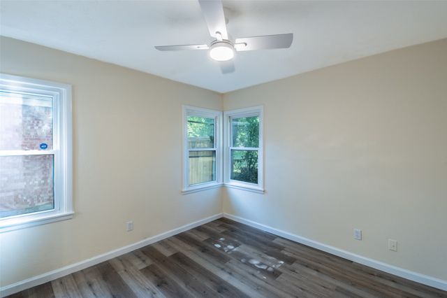 5400 Purington Avenue, Fort Worth, TX 76112