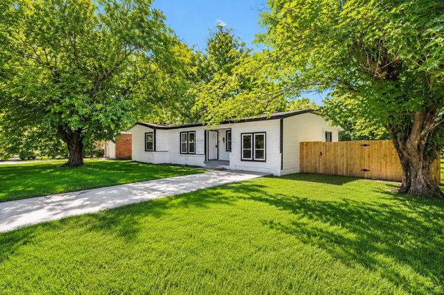5400 Purington Avenue, Fort Worth, TX 76112