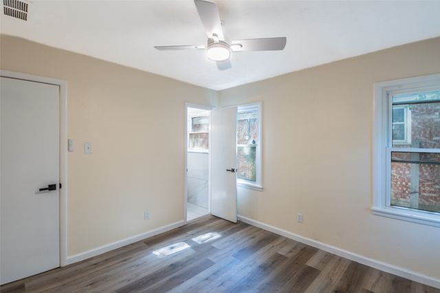 5400 Purington Avenue, Fort Worth, TX 76112