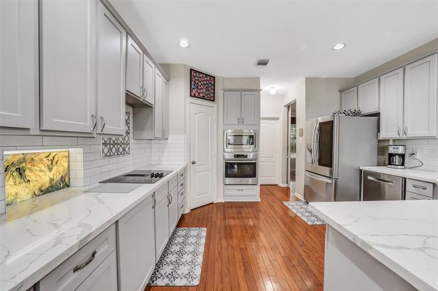 9706 Haven Crossing Court, Houston, TX 77065