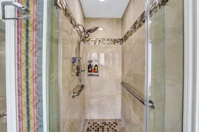 9706 Haven Crossing Court, Houston, TX 77065
