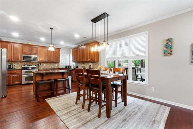 656 Bentleaf Drive, Dallas, GA 30132