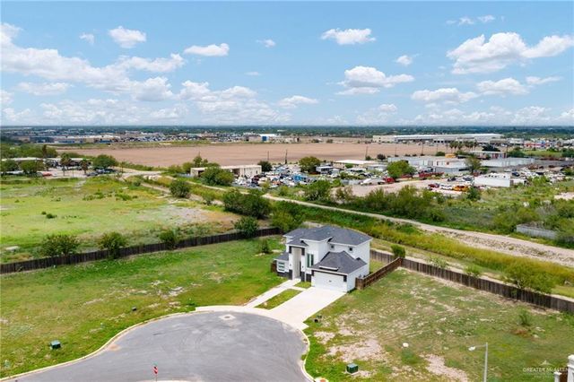 2115 N 32nd Street, Hidalgo, TX 78501