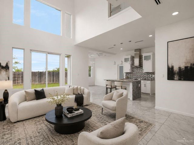 2115 N 32nd Street, Hidalgo, TX 78501