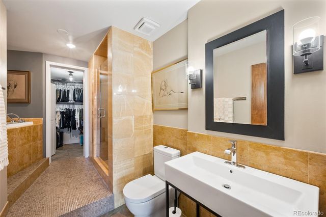 2500 Walnut Street 201, Denver, CO 80205