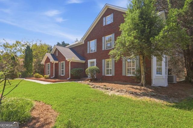 3205 Summit Place Drive, Loganville, GA 30052