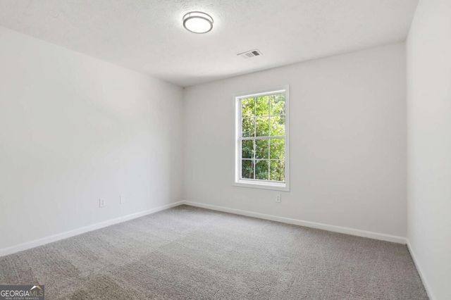 3205 Summit Place Drive, Loganville, GA 30052