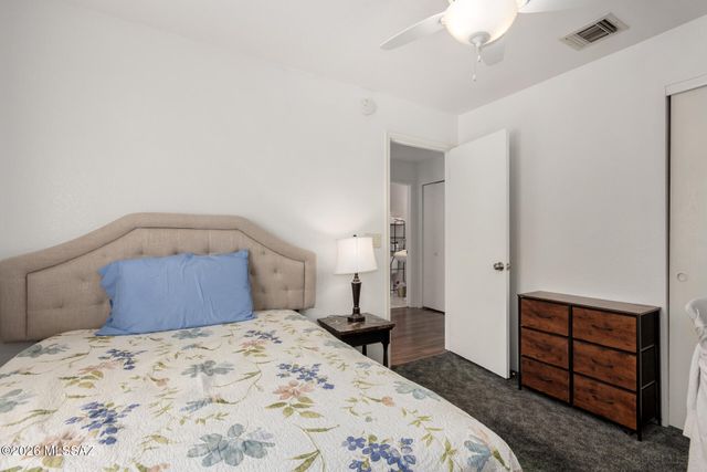 5991 N Belbrook Drive, Tucson, AZ 85741