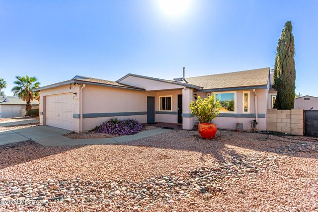 5991 N Belbrook Drive, Tucson, AZ 85741