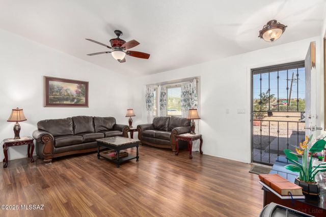 5991 N Belbrook Drive, Tucson, AZ 85741