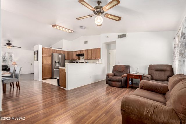 5991 N Belbrook Drive, Tucson, AZ 85741