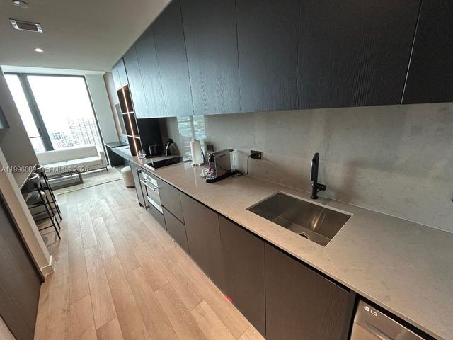 20 NE 11 Street 3301, Miami, FL 33132