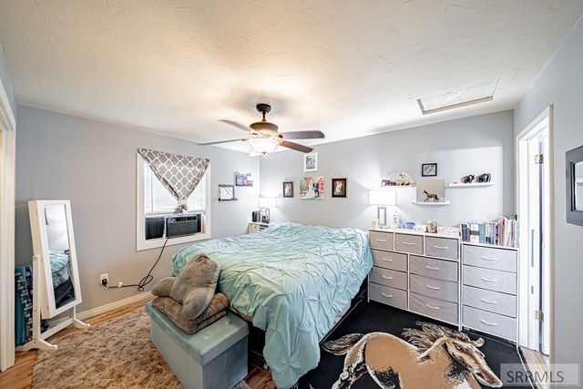 1384 N 1200 E, Shelley, ID 83274