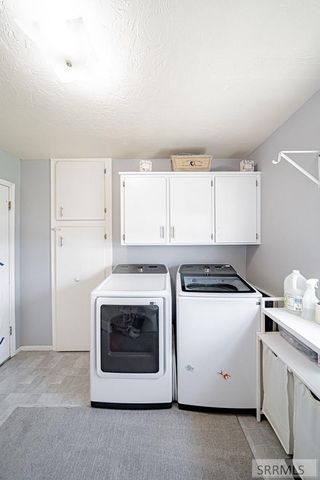 1384 N 1200 E, Shelley, ID 83274