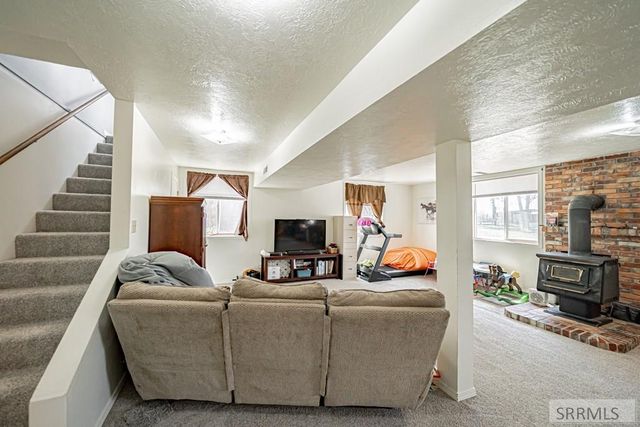 1384 N 1200 E, Shelley, ID 83274