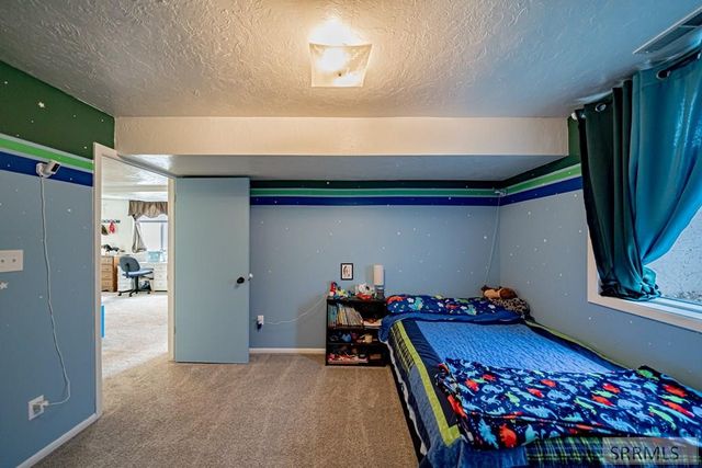 1384 N 1200 E, Shelley, ID 83274