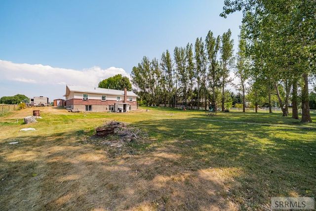 1384 N 1200 E, Shelley, ID 83274