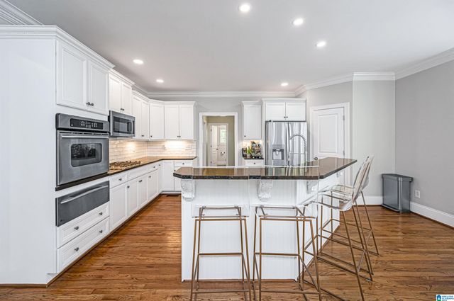 1076 GREYSTONE COVE DRIVE, Hoover, AL 35242