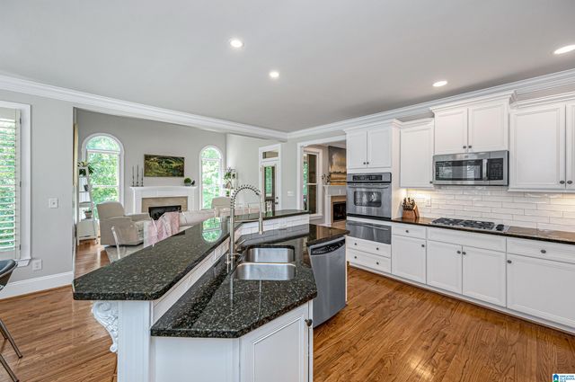 1076 GREYSTONE COVE DRIVE, Hoover, AL 35242
