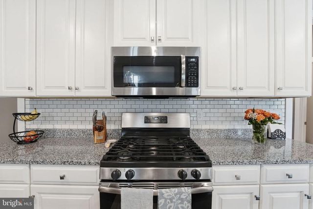 6438 BOB WHITE DR, Warrenton, VA 20187
