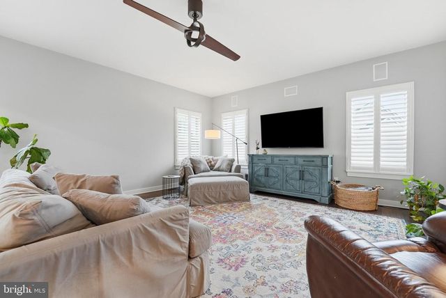 6438 BOB WHITE DR, Warrenton, VA 20187