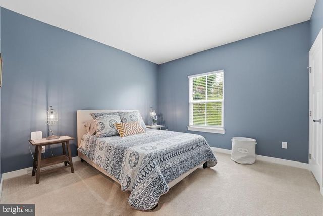 6438 BOB WHITE DR, Warrenton, VA 20187