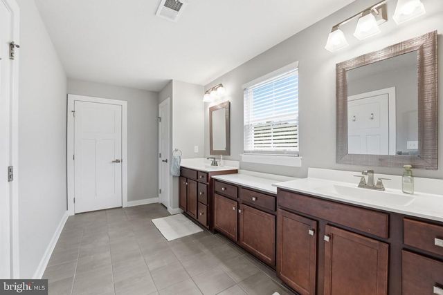 6438 BOB WHITE DR, Warrenton, VA 20187