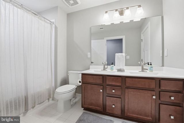 6438 BOB WHITE DR, Warrenton, VA 20187