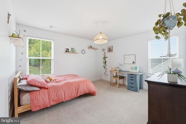 6438 BOB WHITE DR, Warrenton, VA 20187