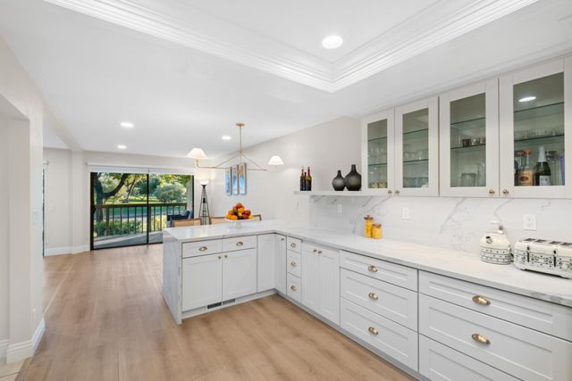 7015 Via Valverde, San Jose, CA 95135