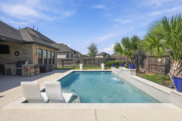 1607 Pepper Grove Lane, Katy, TX 77494